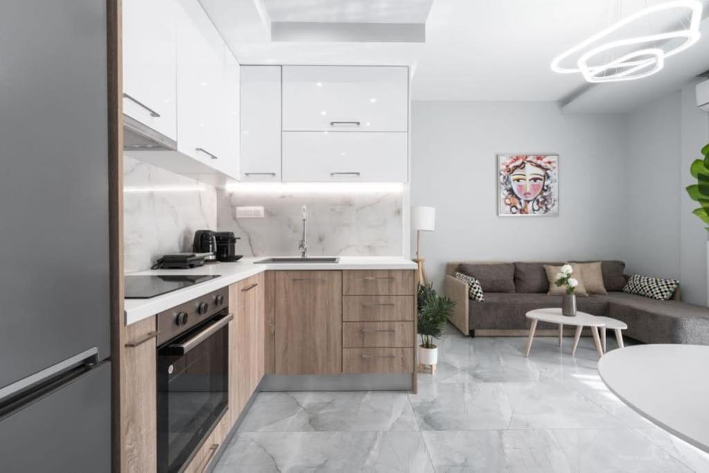 Soleggiato Minimal Apartment Thessaloniki Exterior photo